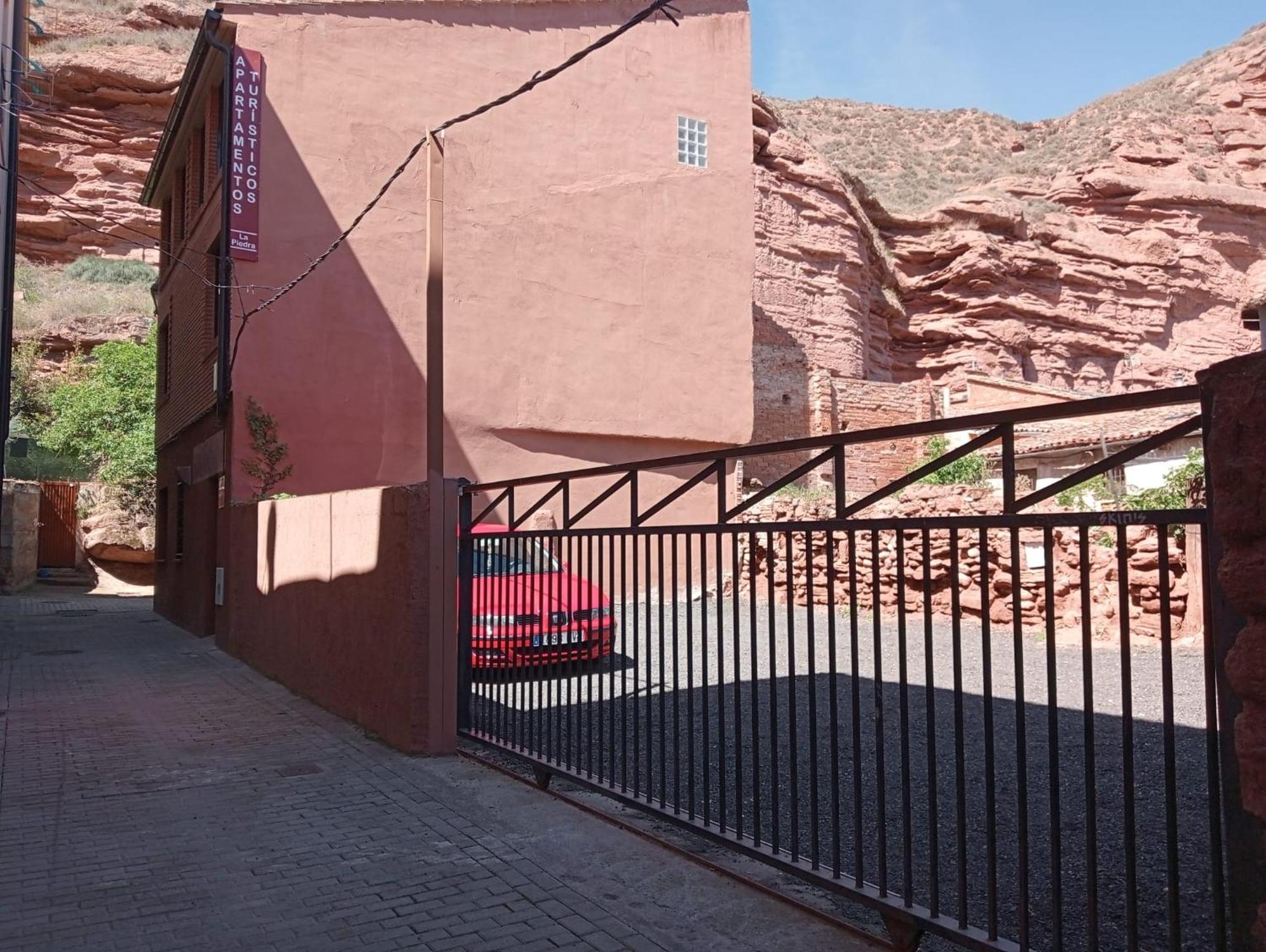 Apartamentos La Piedra En Pleno Centro Historico Con Dos Dormitorios Y Dos Banos Nájera Exterior photo